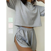 GABER SOTRE Comfy Short Sleeve Casual Stripe Print Lounge Set, round Neck Crop Top & Side Split Shorts, Women'S Loungewear for Fall/Winter